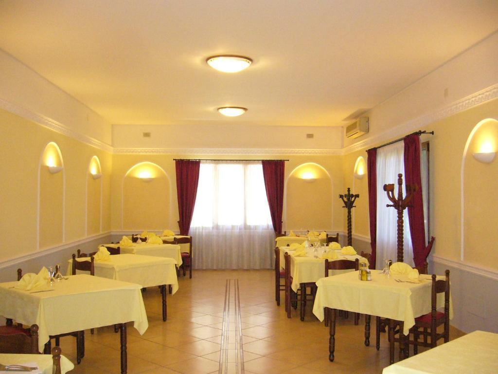Locanda Zabotto Кампанья-Лупия Экстерьер фото