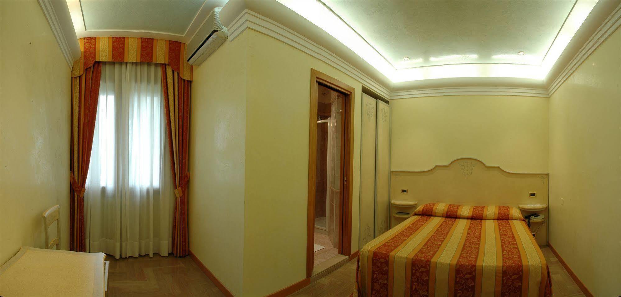 Locanda Zabotto Кампанья-Лупия Экстерьер фото
